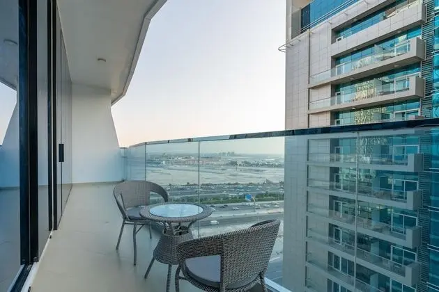 Superior Apart Daire, 1 Yatak Odası, Balkon, Kısmi Göl Manzaralı