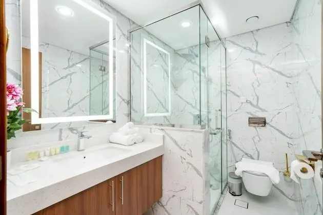 Superior Apart Daire, 1 Yatak Odası, Balkon, Kısmi Göl Manzaralı