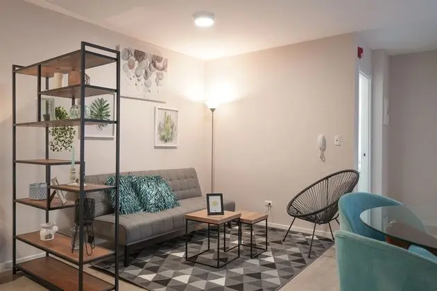 Exclusive Stüdyo, Sıcak Su Havuzu