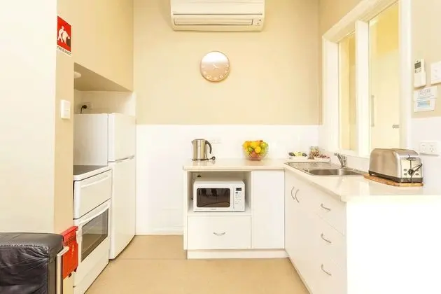 Apart Daire, 2 Yatak Odası (Six People-South Side)