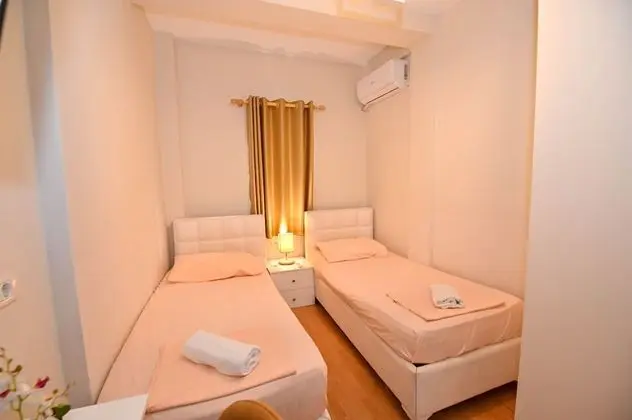 Deluxe Oda, 2 Tek Kişilik Yatak