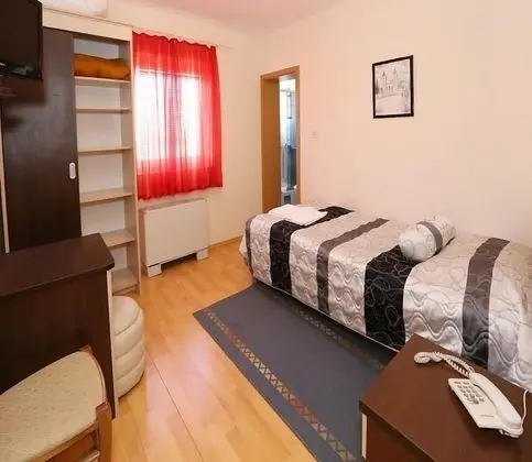 Tek Kişilik Oda