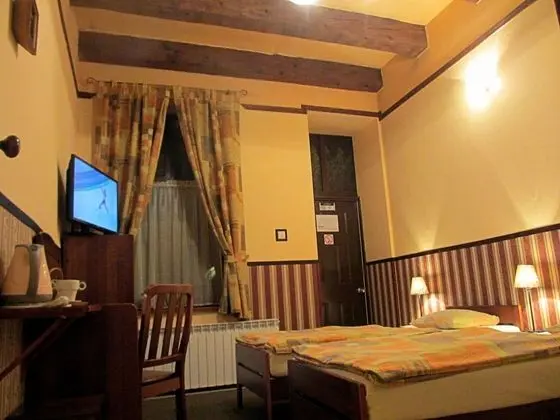 Tek Büyük veya İki Ayrı Yataklı Oda