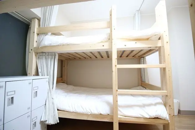 Ortak Ranzalı Oda, Sadece kadınlar için, Sigara İçilmez (6 Beds)