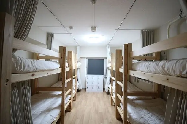 Ortak Ranzalı Oda, Sadece kadınlar için, Sigara İçilmez (8 Beds)