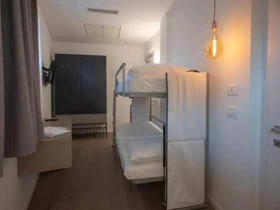 Family Oda, Bağlantılı Odalar