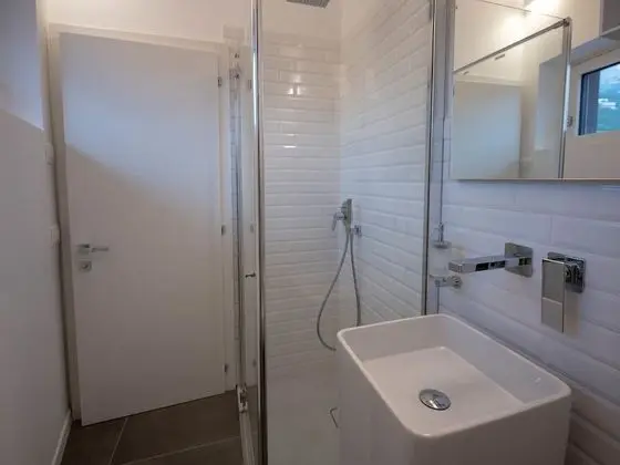 Family Oda, Bağlantılı Odalar