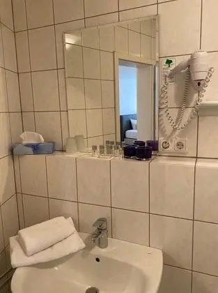Basic Tek Büyük veya İki Ayrı Yataklı Oda, Sigara İçilmez