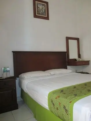 Superior Tek Büyük veya İki Ayrı Yataklı Oda