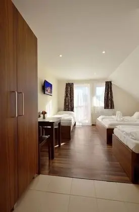 Dört Kişilik Oda