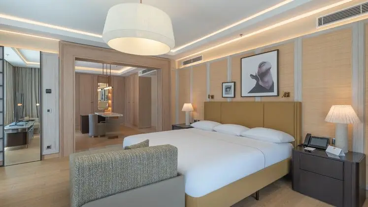 https://images.etstur.com/imgproxy/resize/2560x1440/files/images/hotelImages/etsrooms/50/Gloria_Golf_Resort_20241106122910_7.jpg
