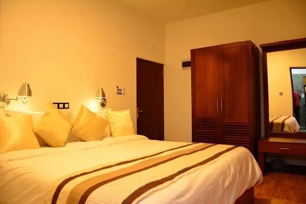 Deluxe Oda, 1 En Büyük (King) Boy Yatak