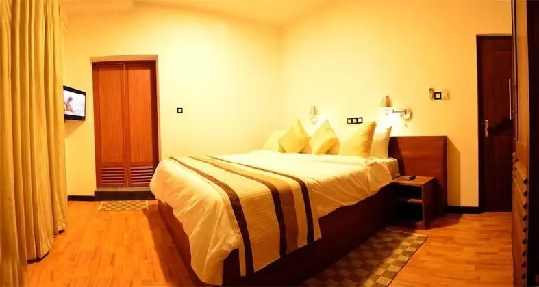 Deluxe Oda, 1 En Büyük (King) Boy Yatak