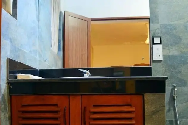 Deluxe Oda, 1 En Büyük (King) Boy Yatak