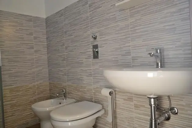 Ortak Ranzalı Oda, Karma Ranzalı Oda