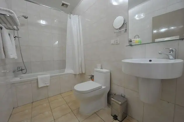 Tek Kişilik Oda, 1 Çift Kişilik Yatak