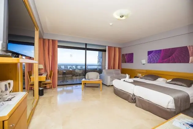 Standard İki Ayrı Yataklı Oda, Deniz Manzaralı (3 Adults + 1 Child)