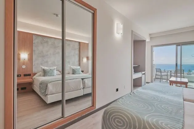 Tek Büyük Yataklı Oda, Deniz Manzaralı (3 Adults)