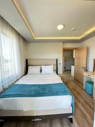 Superior Suite, Kısmi Deniz Manzaralı, Balkonlu