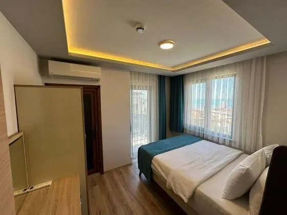 Superior Suite, Kısmi Deniz Manzaralı, Balkonlu