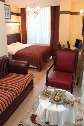 Dört Kişilik Oda