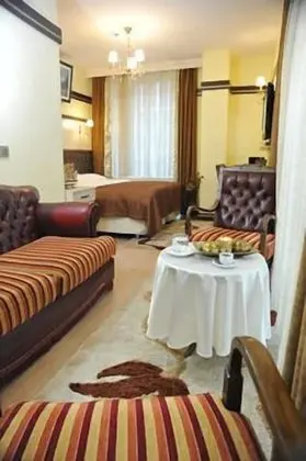Dört Kişilik Oda