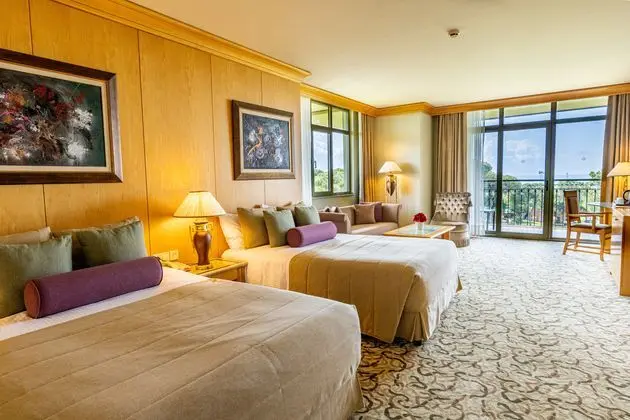 https://images.etstur.com/imgproxy/resize/2560x1440/files/images/hotelImages/etsrooms/51/Gloria_Verde_Resort_20250127102648_3.jpg
