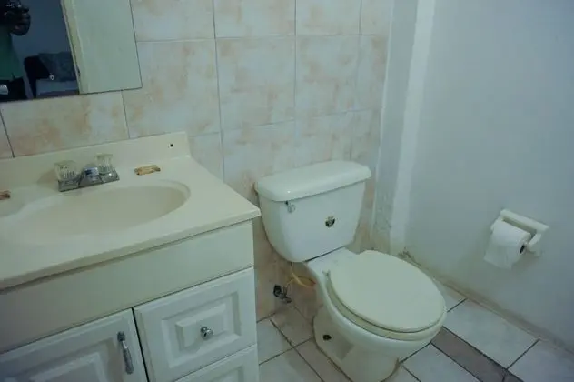 Ortak Ranzalı Oda, Birden Çok Yatak, Sigara İçilmez