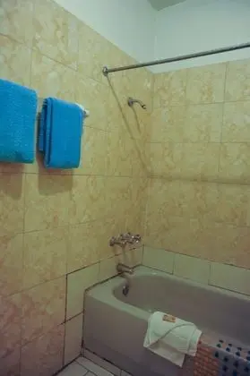 Ortak Ranzalı Oda, Birden Çok Yatak, Sigara İçilmez