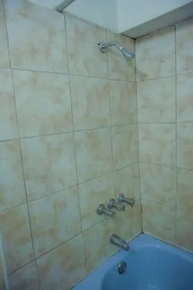 Ortak Ranzalı Oda, Birden Çok Yatak, Sigara İçilmez