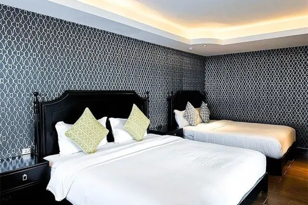 Boutique Deluxe Suite