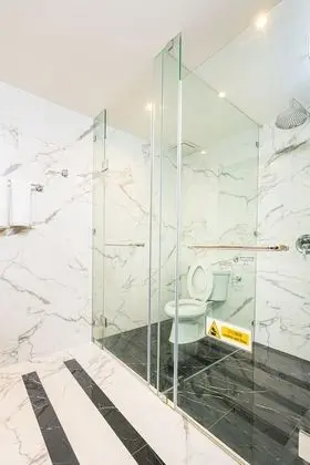 Boutique Queen Room