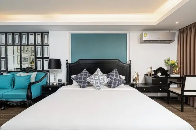 Deluxe Parent-Child Room