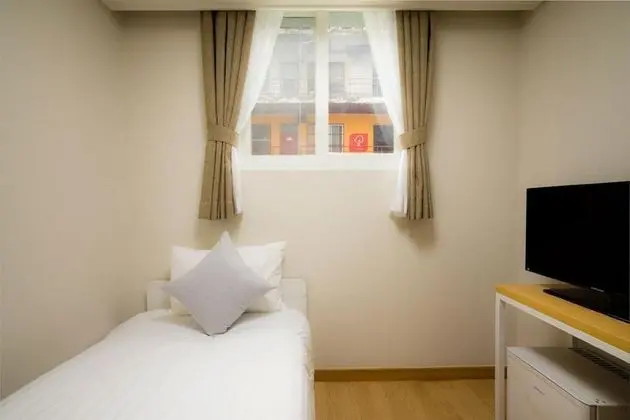 Basic Tek Kişilik Oda, Sigara İçilmez