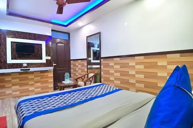 Deluxe Oda, 1 En Büyük (King) Boy Yatak, Sigara İçilebilir, Özel Banyo