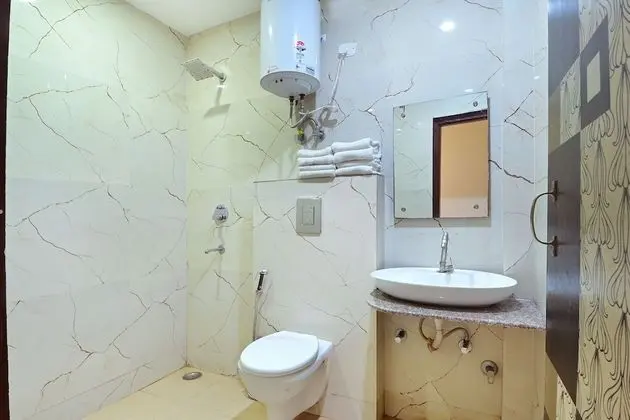Deluxe Oda, 1 En Büyük (King) Boy Yatak, Sigara İçilebilir, Özel Banyo