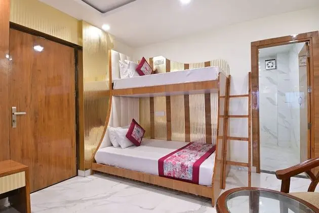 Family Oda, Sigara İçilebilir, Özel Banyo