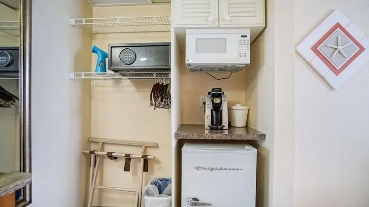 Standard Oda, 2 Büyük (Queen) Boy Yatak, Okyanus Manzaralı