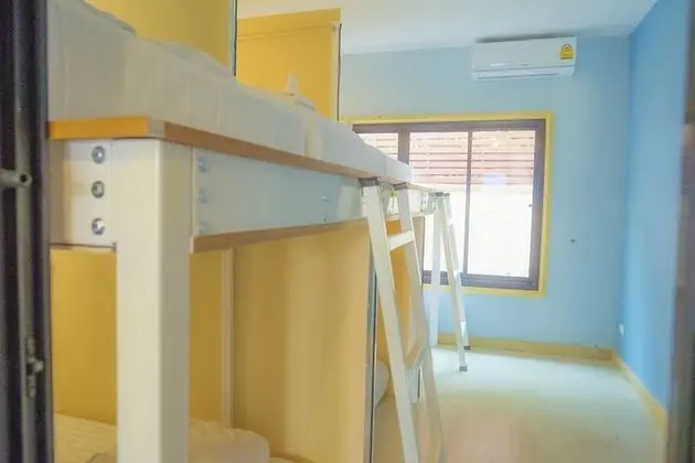 Bed in shared 6-Bed Mixed Dormitory Room