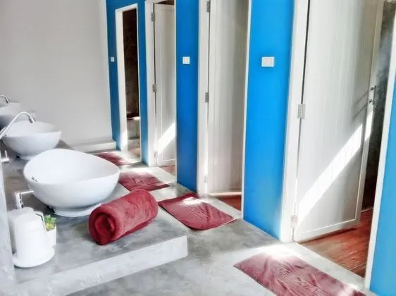 Oda, Ortak Banyo (Two Glur)