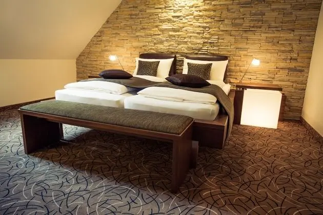 Comfort Tek Büyük Yataklı Oda