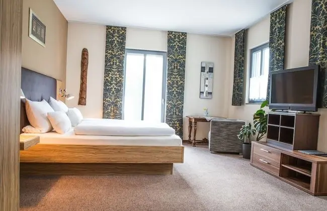 Superior Tek Büyük Yataklı Oda, Resort Manzaralı