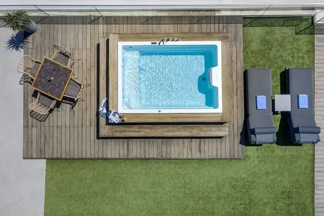 Penthouse Suite, Sea View and Jacuzzi