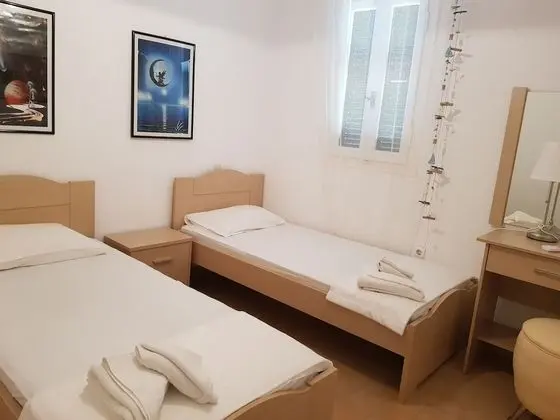 Ev, 2 Yatak Odası, Sigara İçilebilir, Balkon