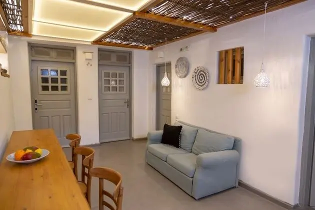 Standard Tek Büyük veya İki Ayrı Yataklı Oda (Semi Basement)