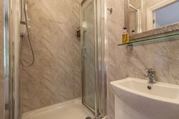 Superior Tek Büyük Yataklı Oda, Bahçe Manzaralı