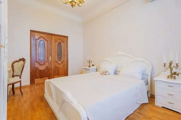 Apart Daire, 1 Çift Kişilik Yatak ve Çekyat, Sigara İçilmez