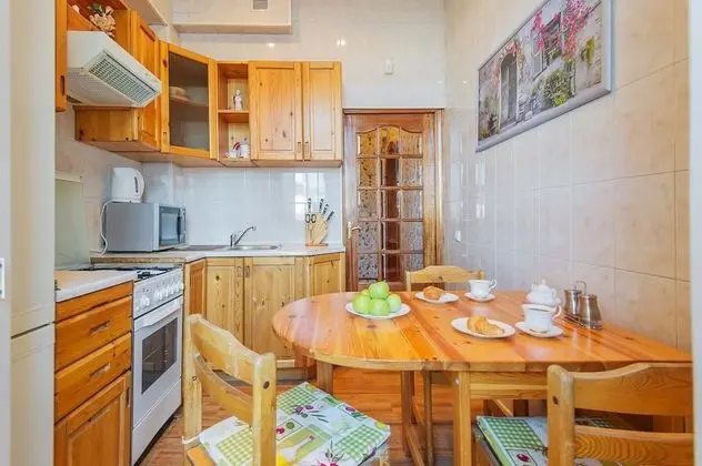 Apart Daire, 1 Çift Kişilik Yatak ve Çekyat, Sigara İçilmez