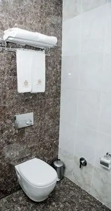 Deluxe Üç Kişilik Oda, Birden Çok Yatak