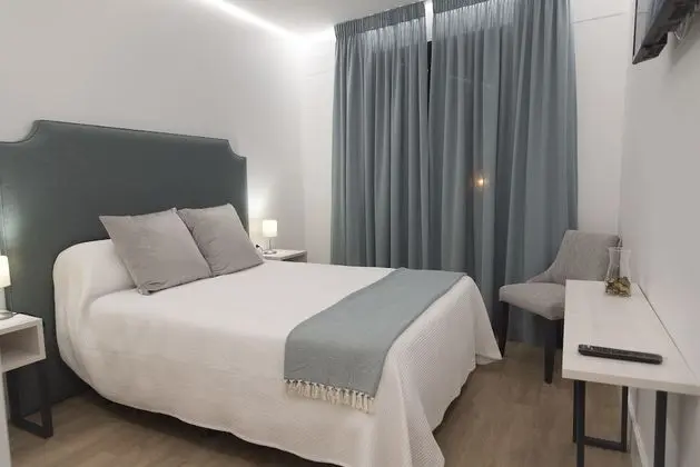 Tek Büyük Yataklı Oda (Exterior)